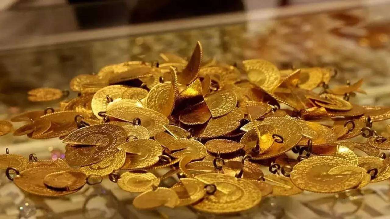 Her dediği çıkan uzman isim tarih verdi: Gram altın için rekor tahmin! Rakamı duyan kuyumcuya koşacak 7